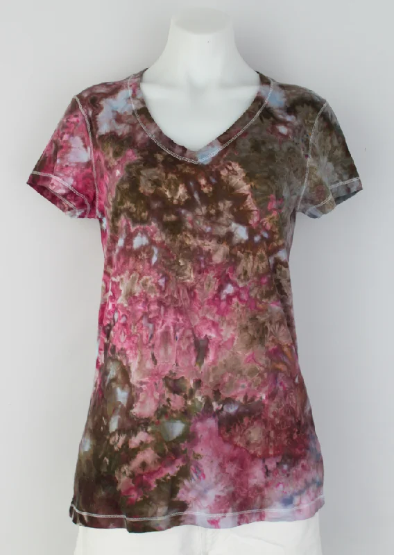 Ladies V neck T shirt - size Large - Raspberry Brownie crinkle Classic Short Sleeve Blouse