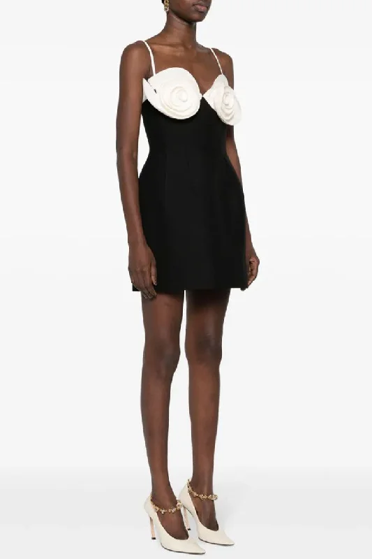 Vintage Rosette Sweetheart Bandage Knit Sleeveless Party Mini Dress - Black Elegant Lace Mini Dress Vintage Rosette Sweetheart Bandage Knit Sleeveless Party Mini Dress - Black Elegant Lace Mini Dress