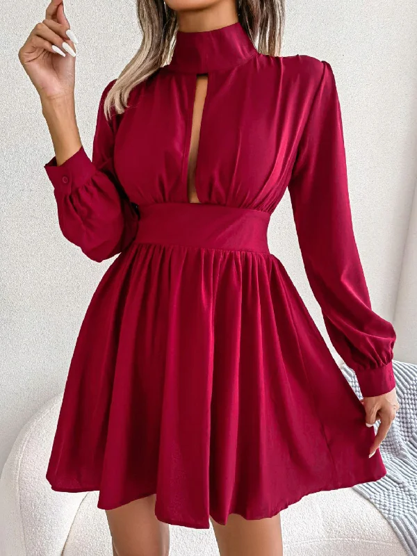 Cutout Turtleneck A-Line Mini Dress Fashionable Off-Shoulder Mini Dress