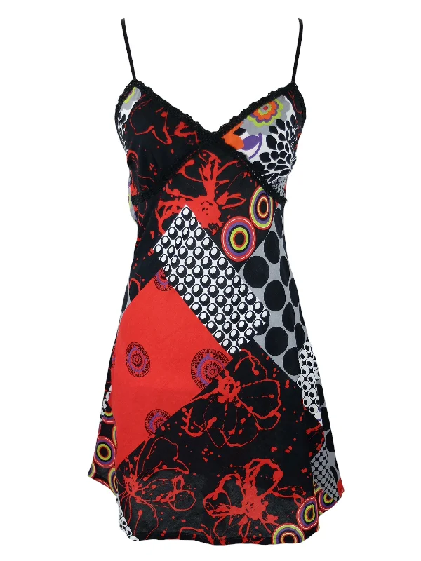 Vintage 2000s Y2K Cache Cache Grunge Gothic Sleeveless Spaghetti Strap Black & Red Abstract Geometric Patterned V-Neck Tank Above-the-Knee Mini Dress | Size S-M Fashionable Party Mini Dress