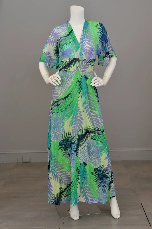 1970s Chiffon Feather Print Maxi Dress with Flutter Sleeves Comfortable Maxi Dress with Belt